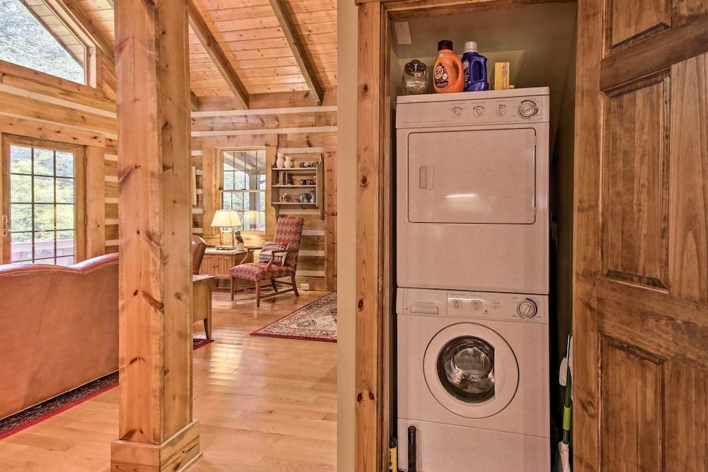 Creekside Berkeley Springs Cabin on 35 Acres!