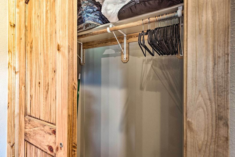 Dreamy Angel Fire Studio < 2 Mi to Ski Resort!