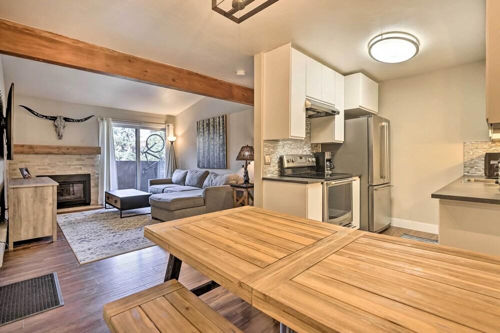 Chic Condo: Steps to Beaver Creek Ski Slopes!