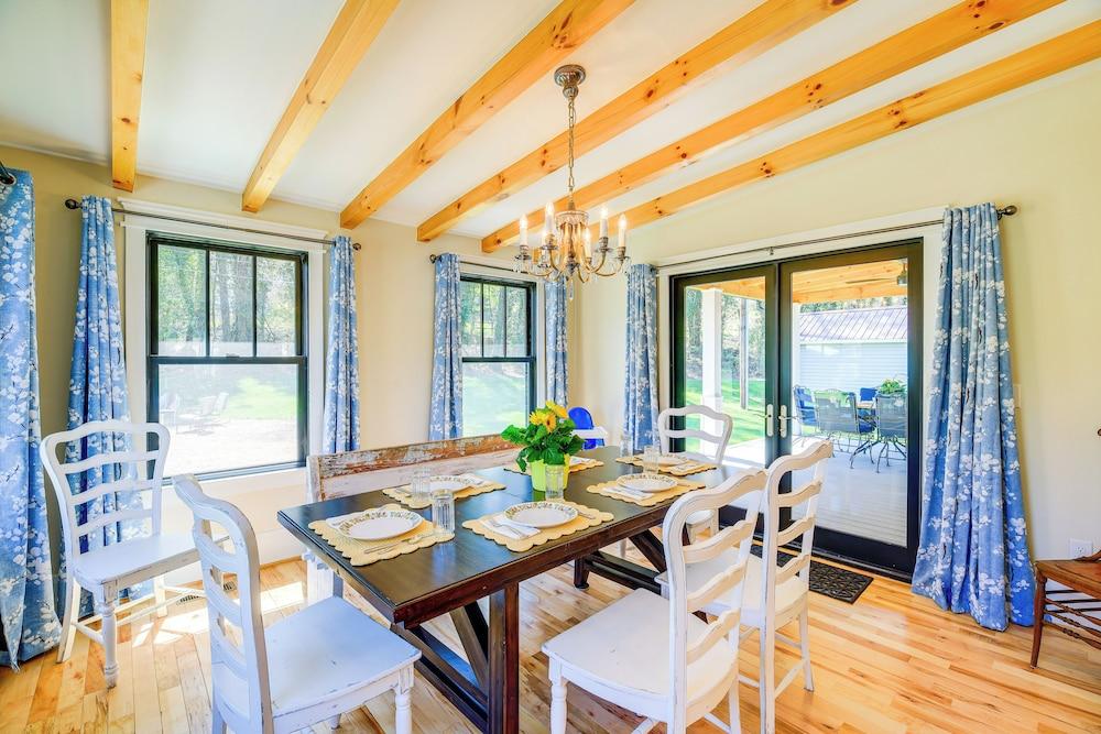 Stunning Damascus Vacation Rental w/ Fire Pit!