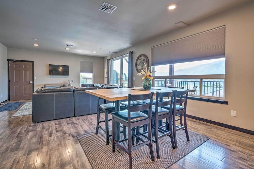Modern Manson Condo w/ Pool & Lake Chelan Views!