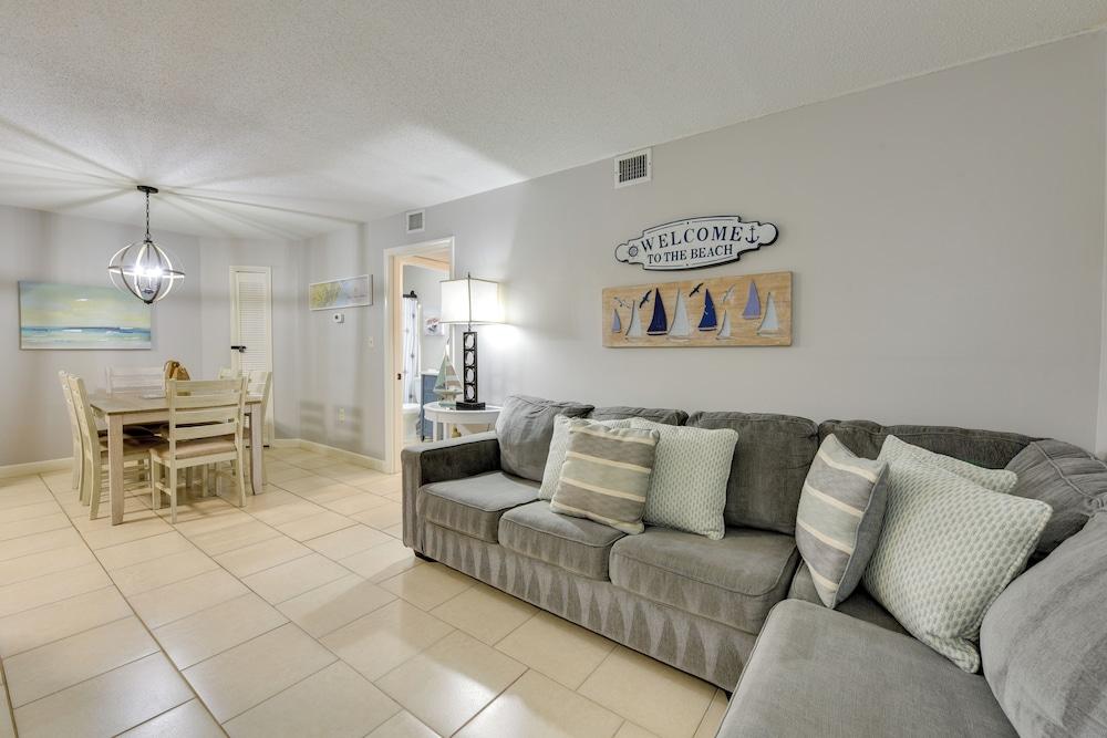 Beach & Pool Access: Hilton Head Resort Condo