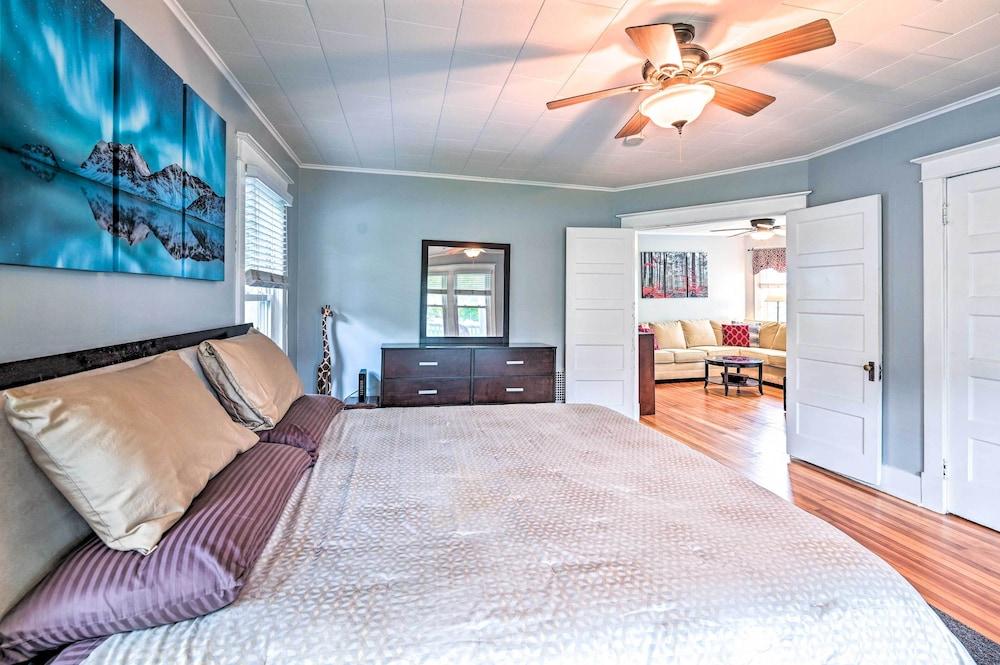 Cozy + Walkable Delmar Getaway w/ Fire Pit!