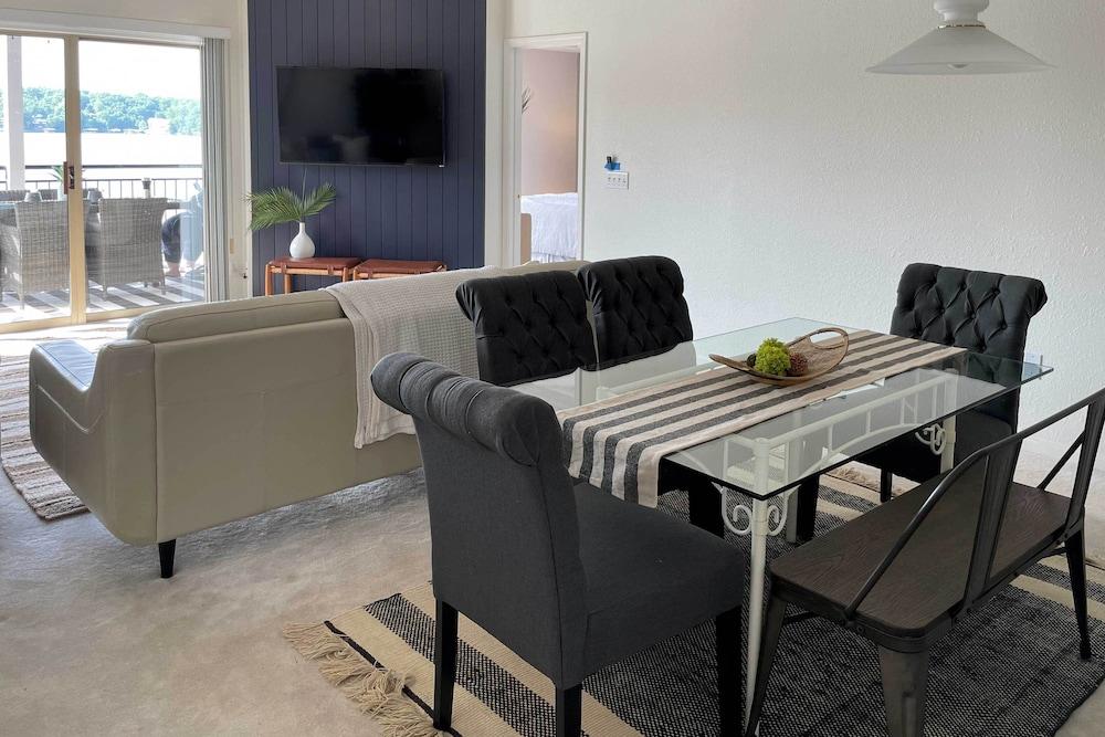 2 Pools, Boat Slip: Waterfront Condo in Lake Ozark