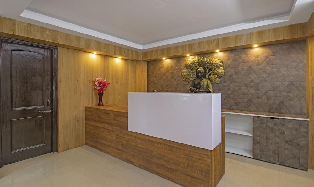 Hotel Peak View, 300 Mts From Mall Road