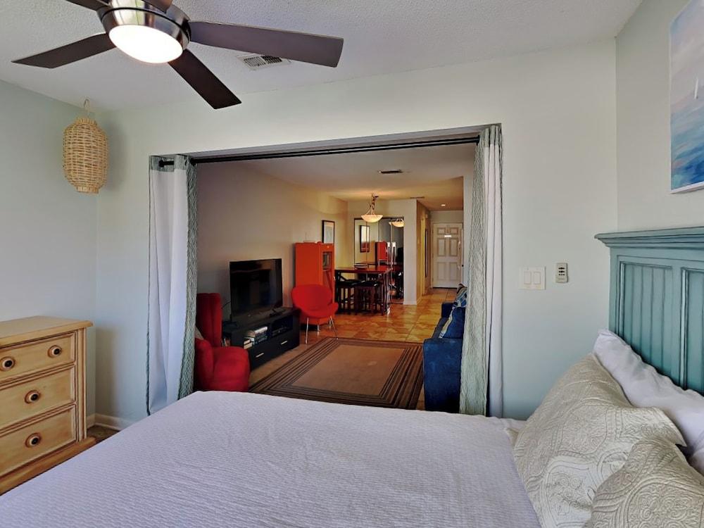 Sunset Harbor #2-204 by Southern Vacation Rentals