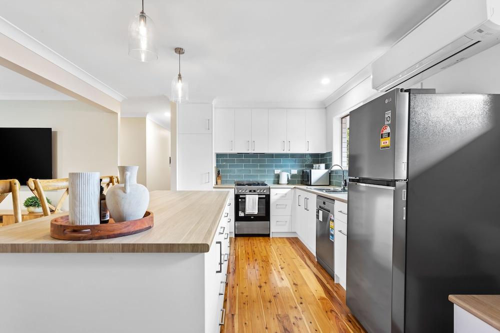 Maple Cottage -Perfect Eastside Location