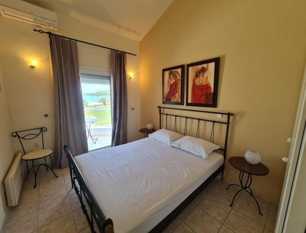 Stunning Beachfront Villa for Rent