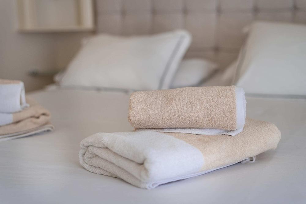 Neptune Suite-hosted by Sweetstay