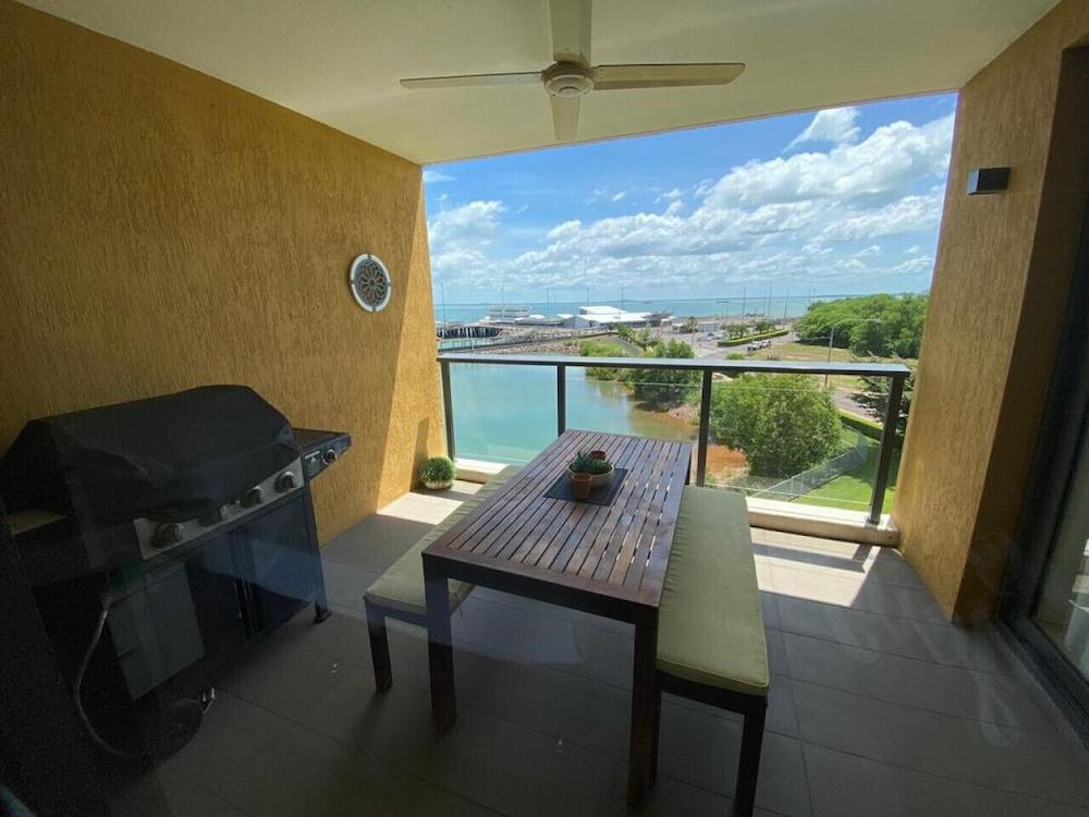 Zen by the Ocean - 1 BR Executive Apt