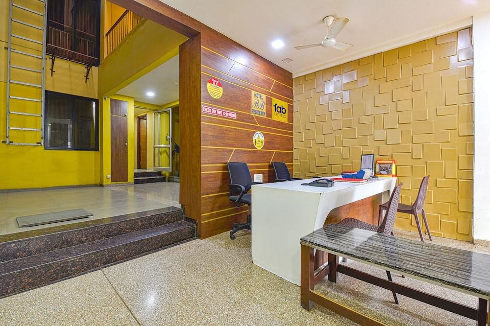 Fabhotel Rb Residency
