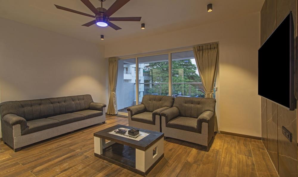 Treebo Atithi Comforts Inn