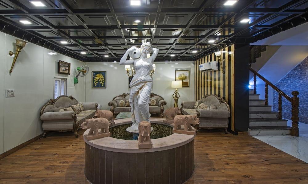 Treebo Haveli Resort Roots, Bhupatwala Haridwar