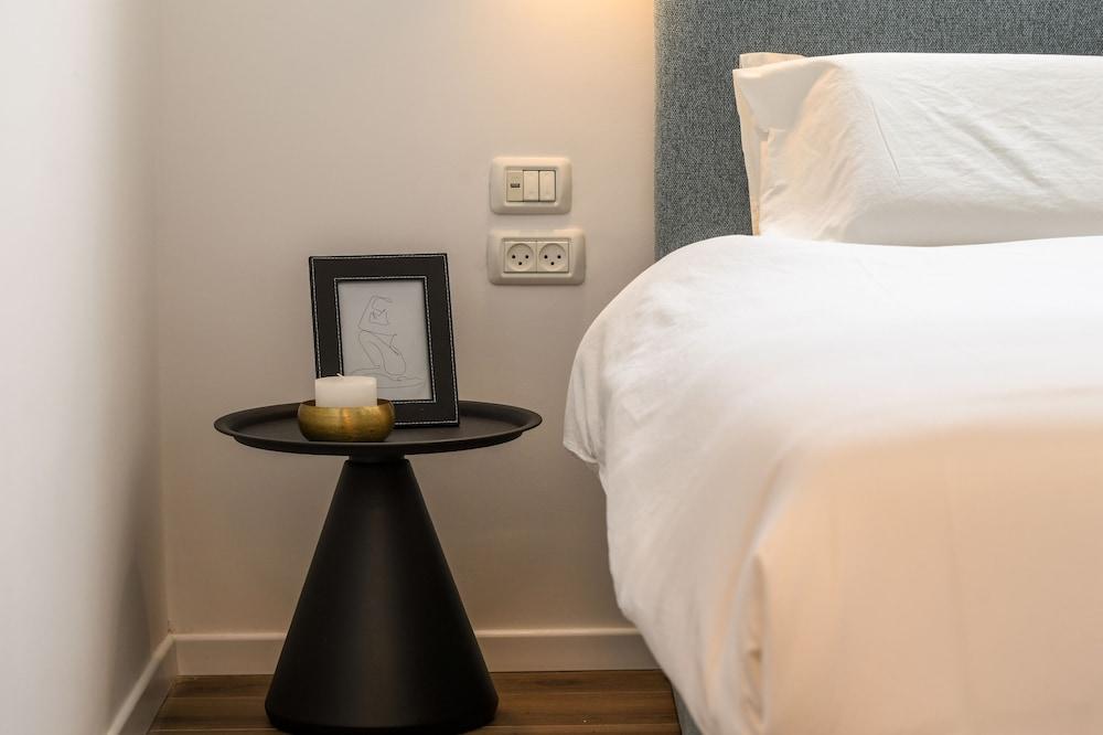 Relax in a Rural Retreat 2BR Apt wGarden