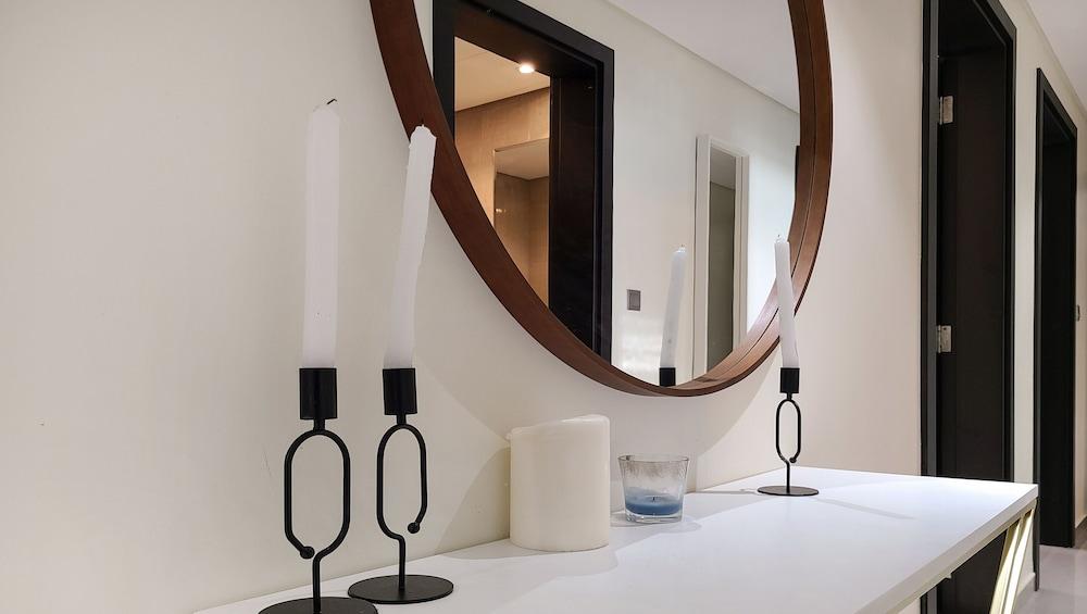 Manzil - Modern 3BR in Business Bay nr Dubai Mall