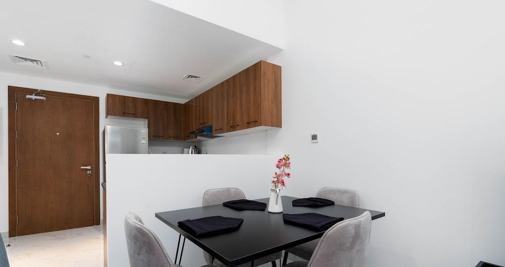 Deluxe 1 BR in Oasis - 43