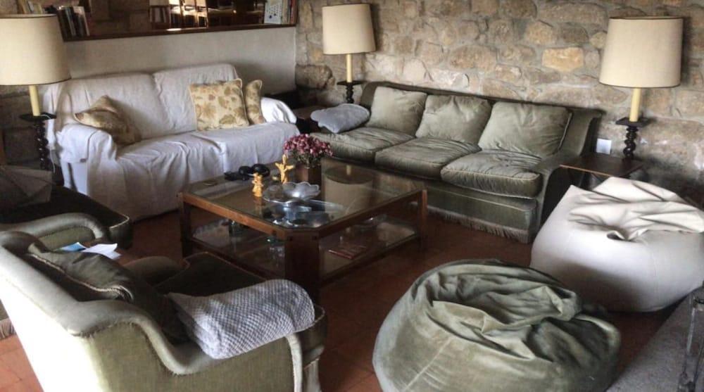 Lovely 6-bed Cottage in Barcelos - Vila Cova