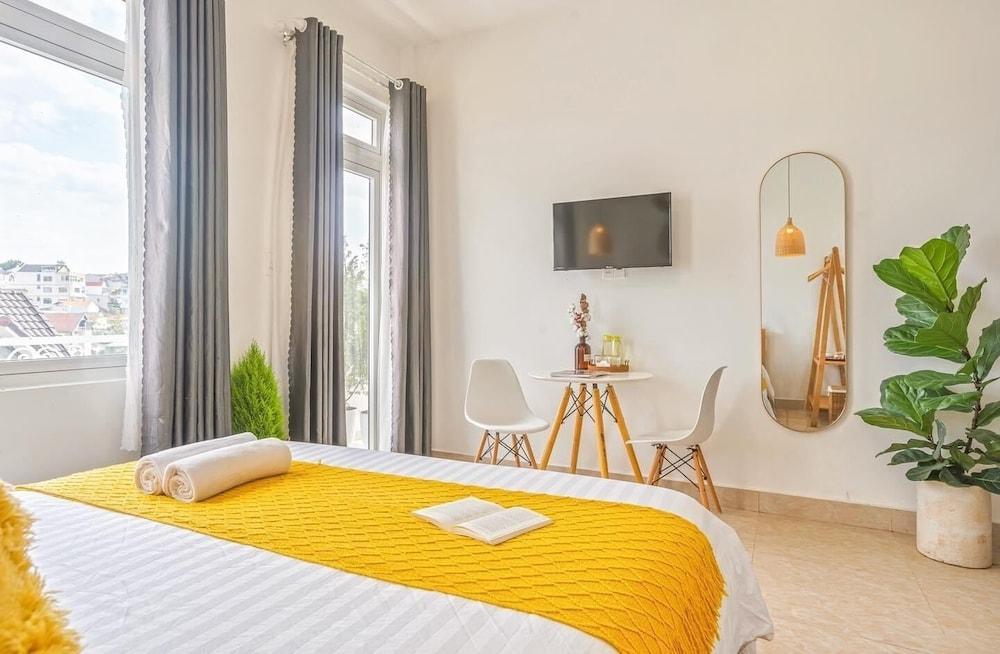 One Million Homestay