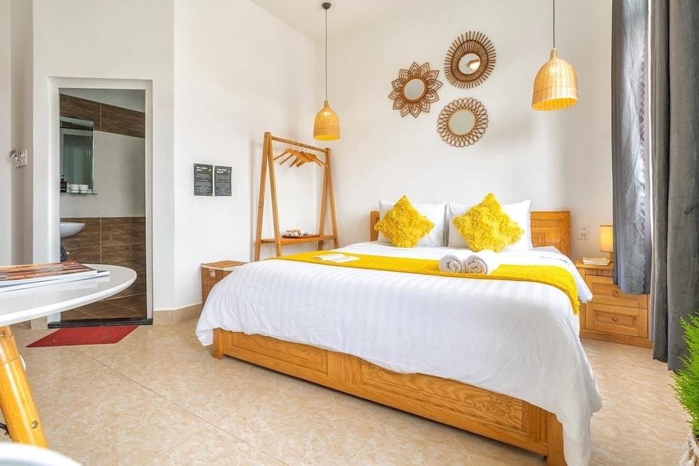 One Million Homestay