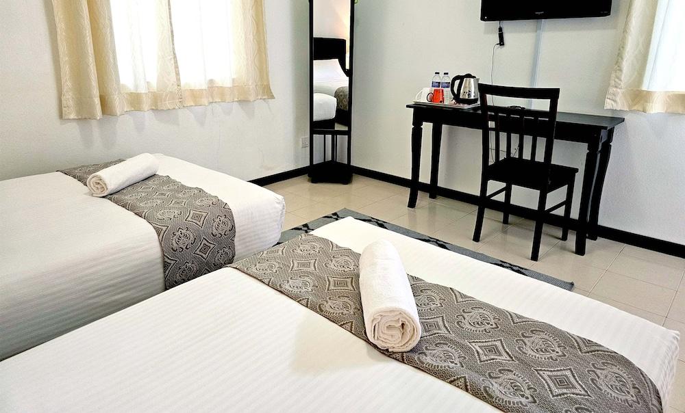 Triima Inn Tanjung Rhu by Perfect Host