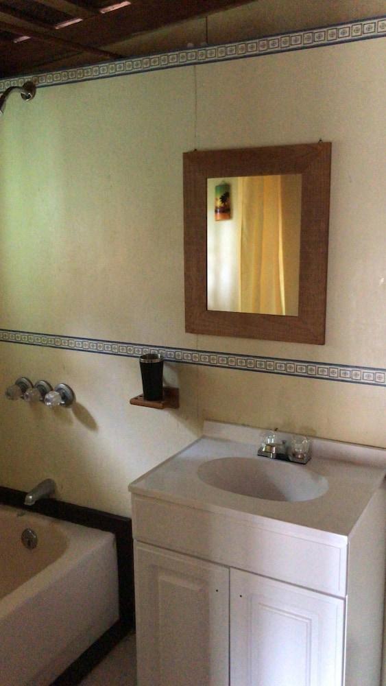 Creole Style two bed 34