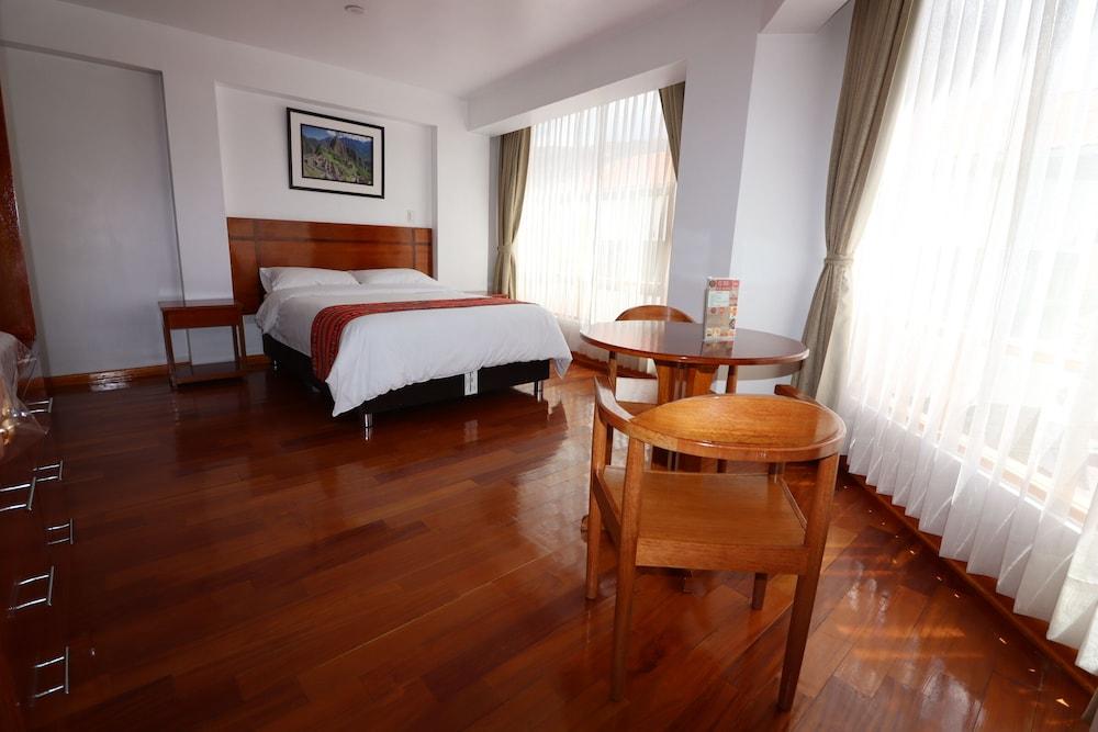 EL SOL HOTEL URUBAMBA