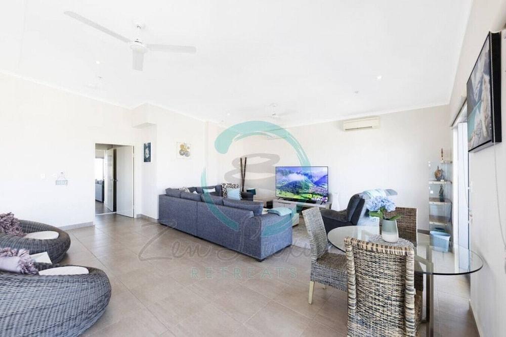 ZEN PINNACLE - 3BR Penthouse Retreat