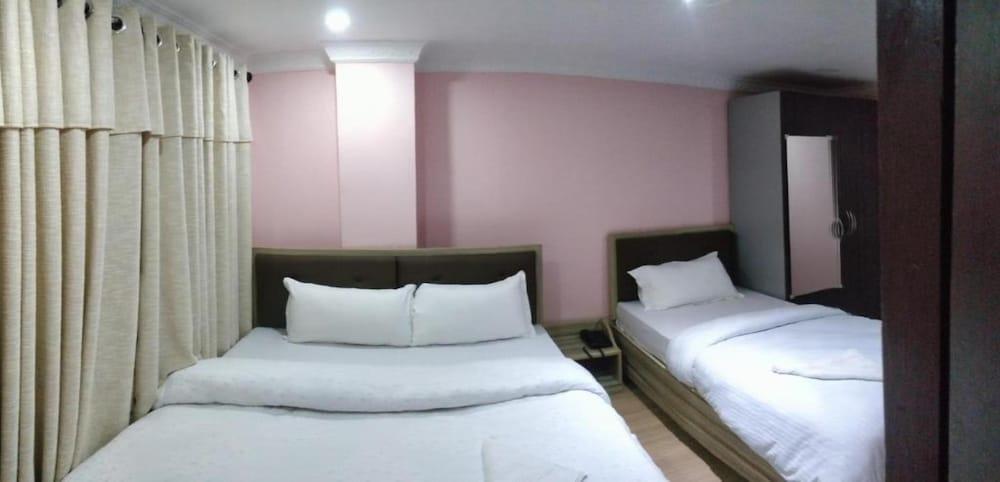 MeroStay 160 Samrajya