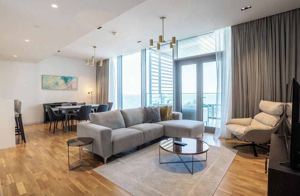 Nasma Luxury Stays - Bluewaters Residences Building 4