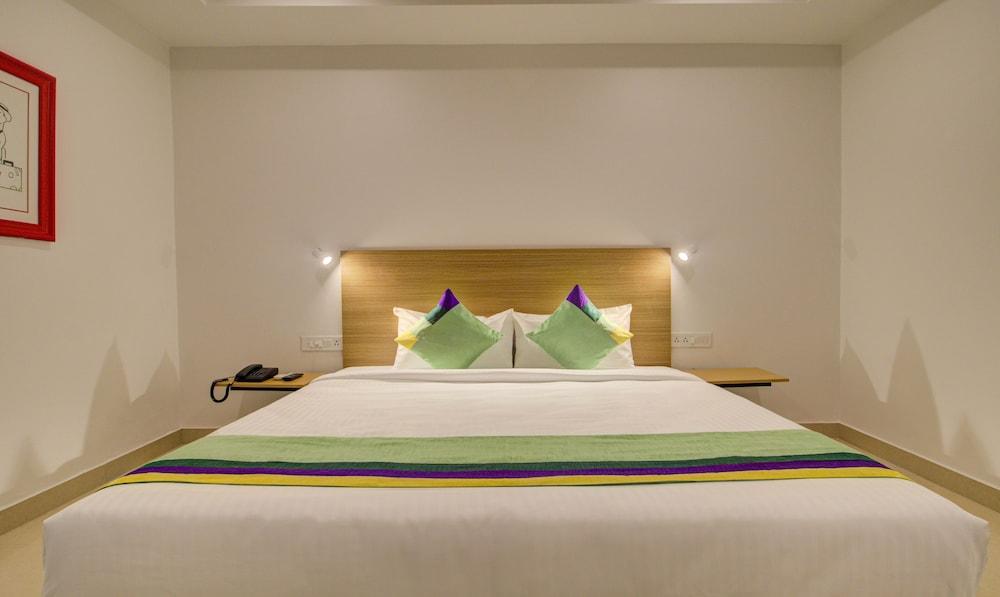 Treebo De Alphabet Kondapur