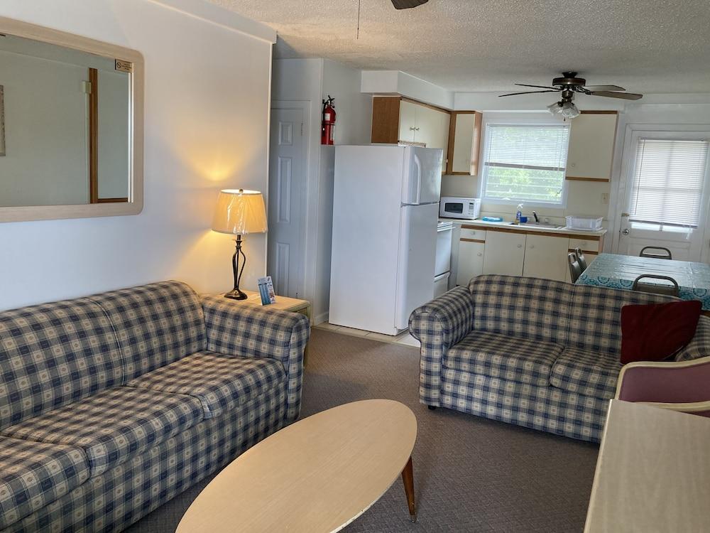 Rambler Motel & Apartments