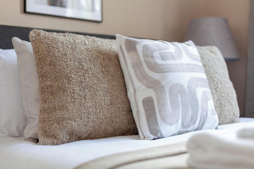 The Crystal Palace Collection