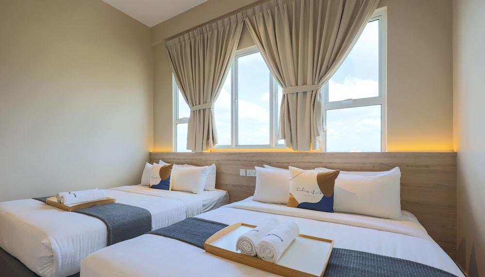 Amber Cove Residence By I Housing