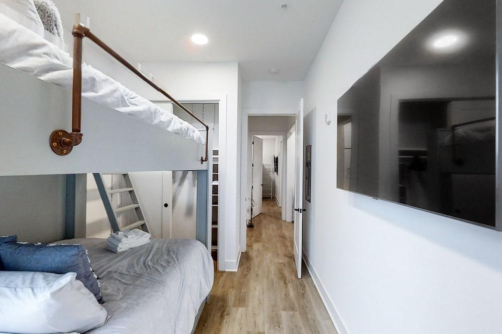 New Listing - Jolene Dream 93 Walk Score