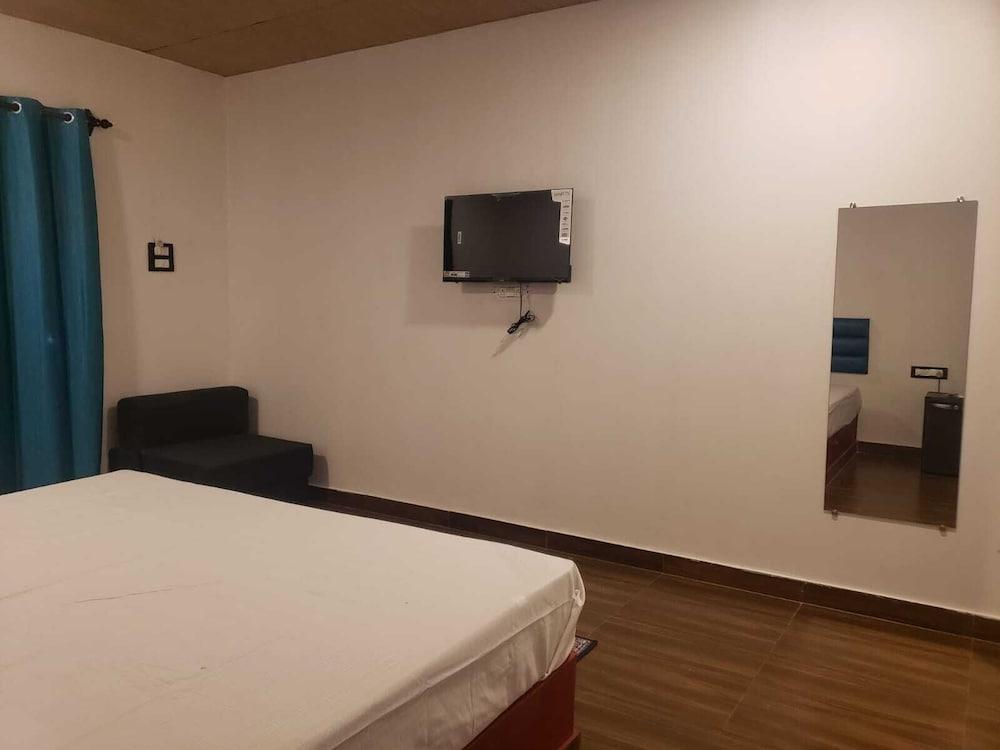 White Truffle Resort