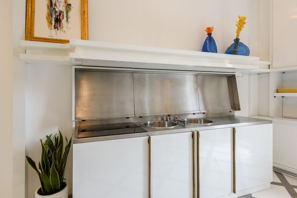 Ricasoli Duomo View by Mmega