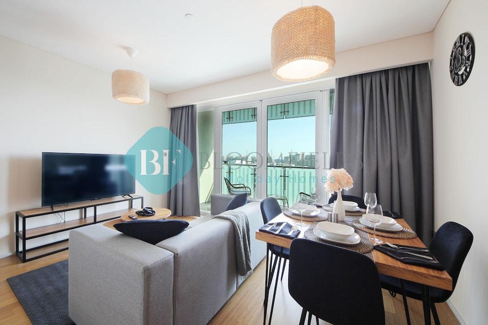 Relaxing Condo in Al Raha Beach