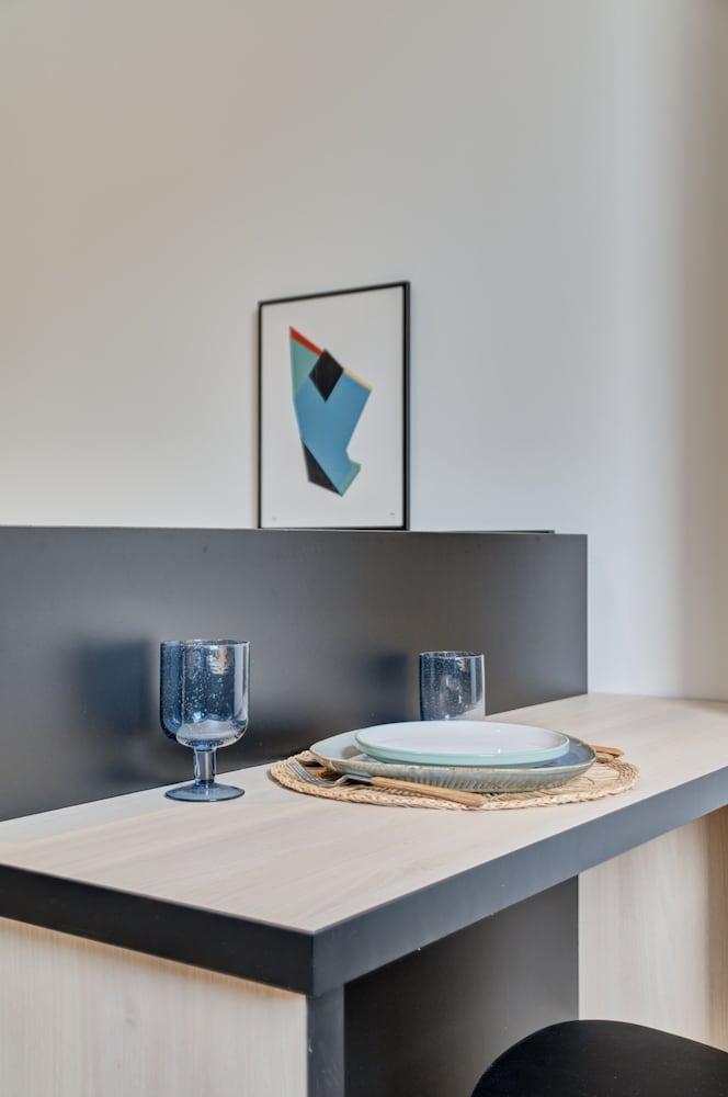 Estudios y Habitaciones Modernas en PAMPLONA, SK