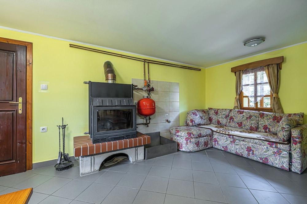 Kunstek Farmhouse With Sauna