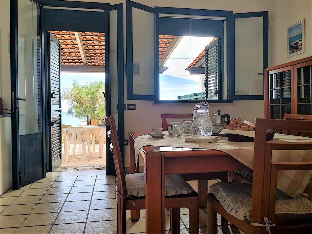 Pat017 in Marina di Felloniche