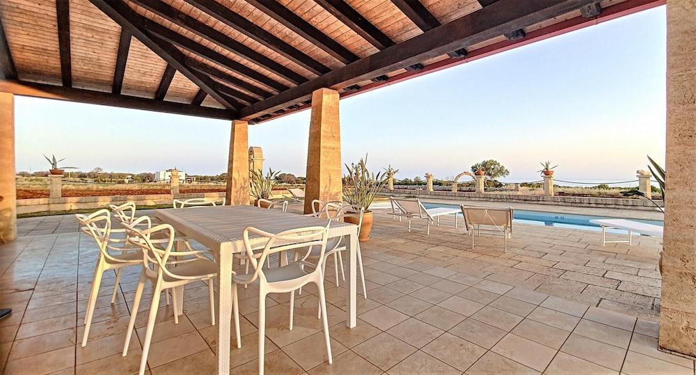 Sal011 in Salve With 2 Bedrooms and 1 Bathrooms