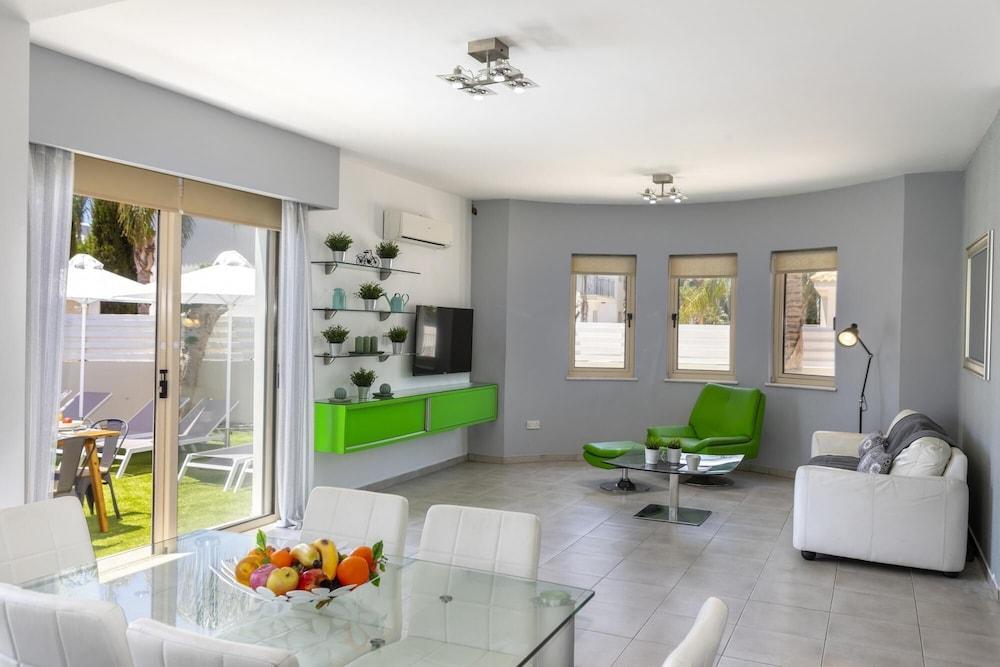 Protaras Palm Villa 54