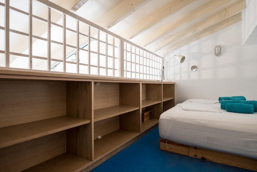 Protaras Artisan Seafront Villa 7