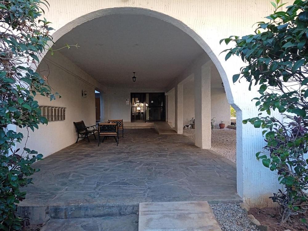 Belva Blue in Glifada