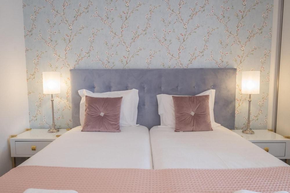 Quinta da Tia Briosa Casa da M e II by Homie