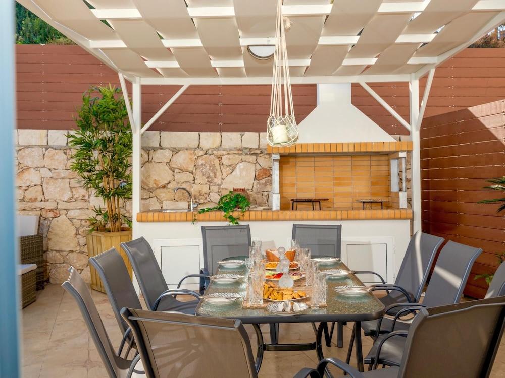 Sky Beachfront Villa With Private Pool