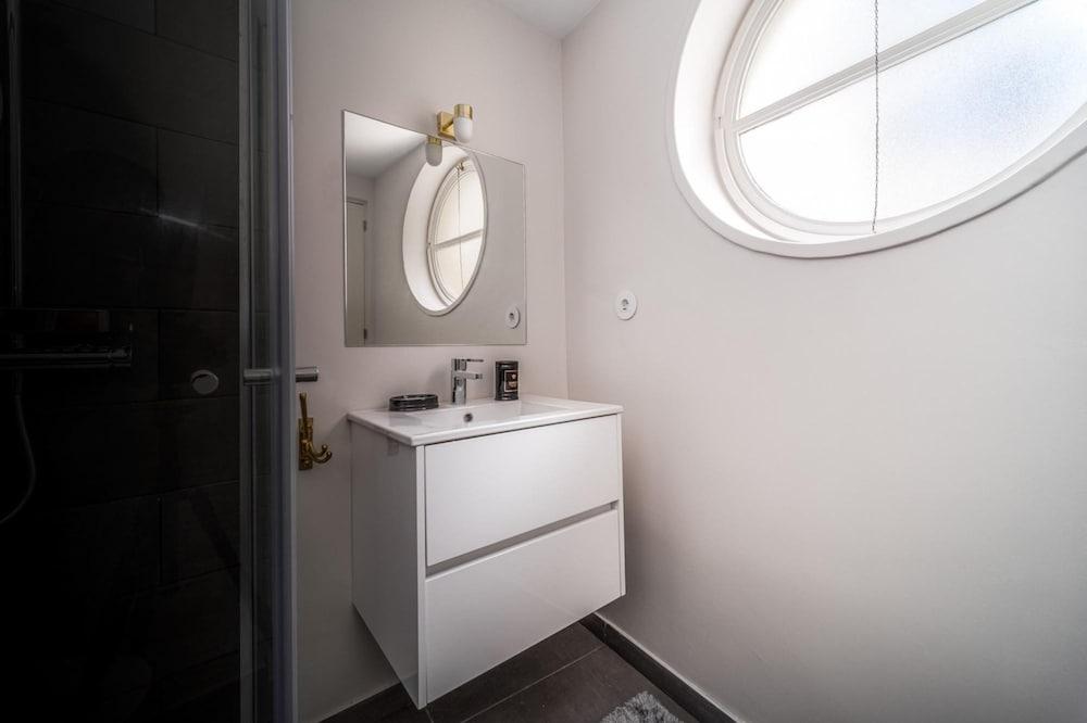 Nomad s By Sta Catarina Flats - 3bed Moments