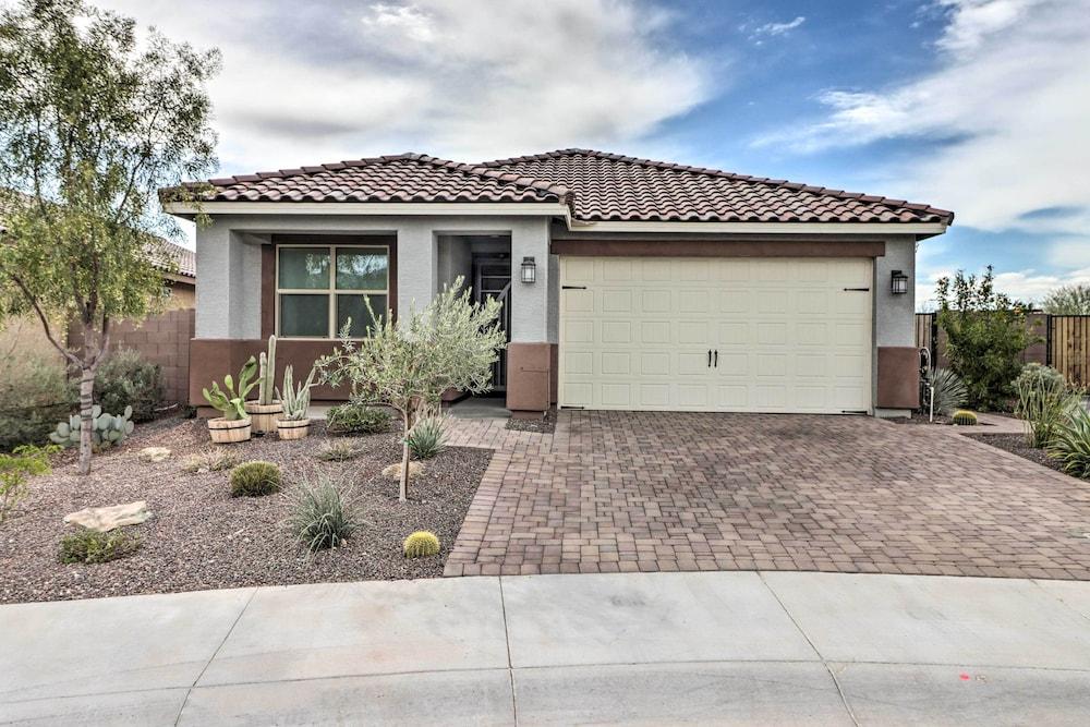 Private Pool: Stunning Goodyear Vacation Rental!