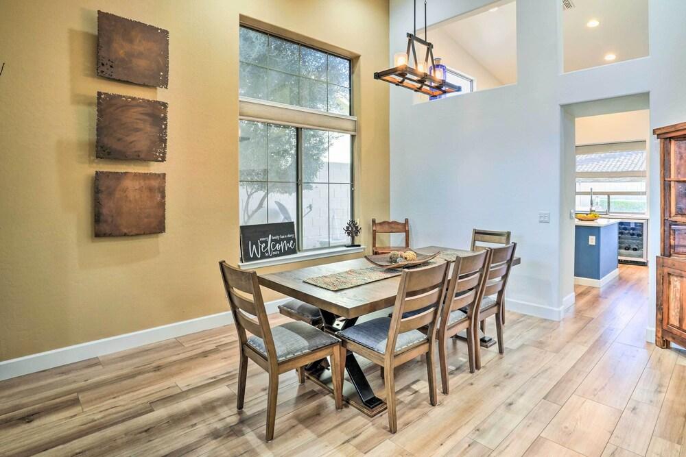 Pool, BBQ & Fire Pit: Family Home in Cave Creek