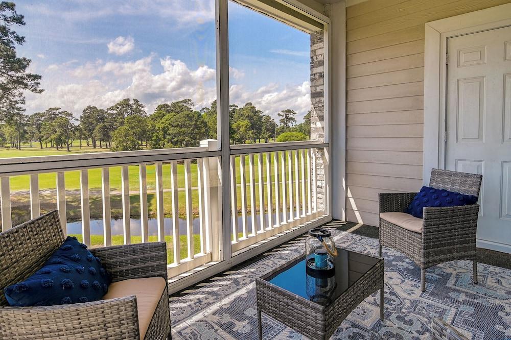 Idyllic Myrtle Beach Condo: Golf Course On-site